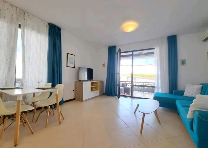 Oasis Park * Lozenec