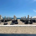 Oasis Park Lozenets