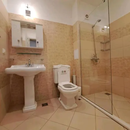 Oasis Park Apartment